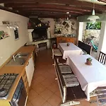 Apartament Alba Sanja I Teran *