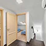 Alba Sanja I Teran Funtana
