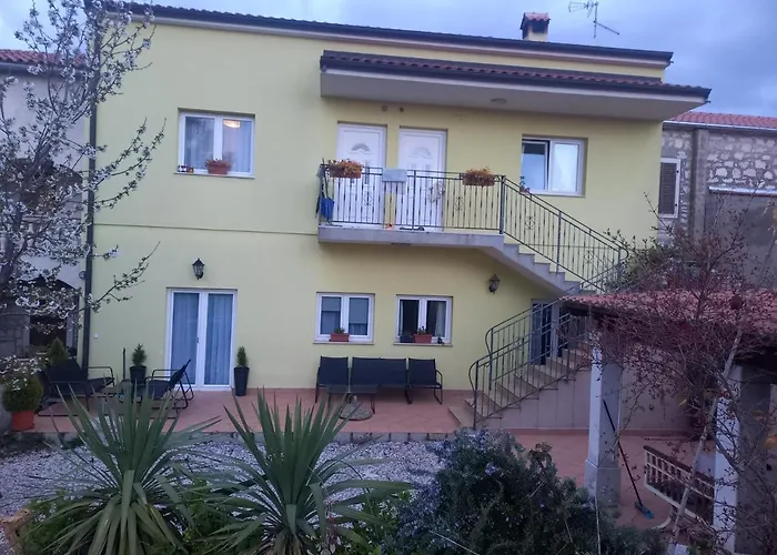 Alba Sanja I Teran Daire